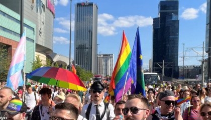 Ogromne tłumy podczas Parady Równości w Warszawie: relacja z największego święta LGBTQ+ w Polsce