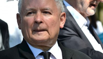 My chcemy, żeby tej rewolucji w Polsce nie było: Kaczyński nie zaprzestaje atakować osób transpłciowych w Polsce