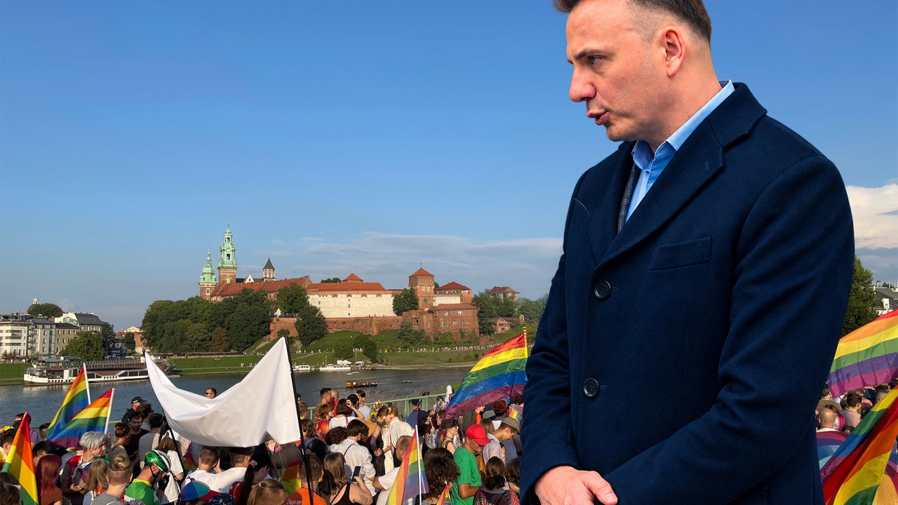 Dzień po wygranej Gibała zrywa z Marszem Równości. W 2020 dziwił się Majchrowskiemu, że odmawia patronatu